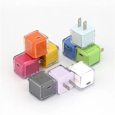 Caricatore da muro economico a molti colori da 5 V 1 A